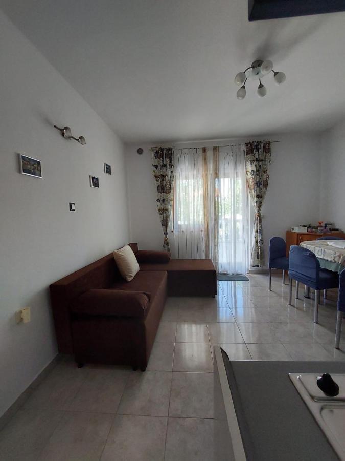 Holiday House Matko Gabonjin Luaran gambar