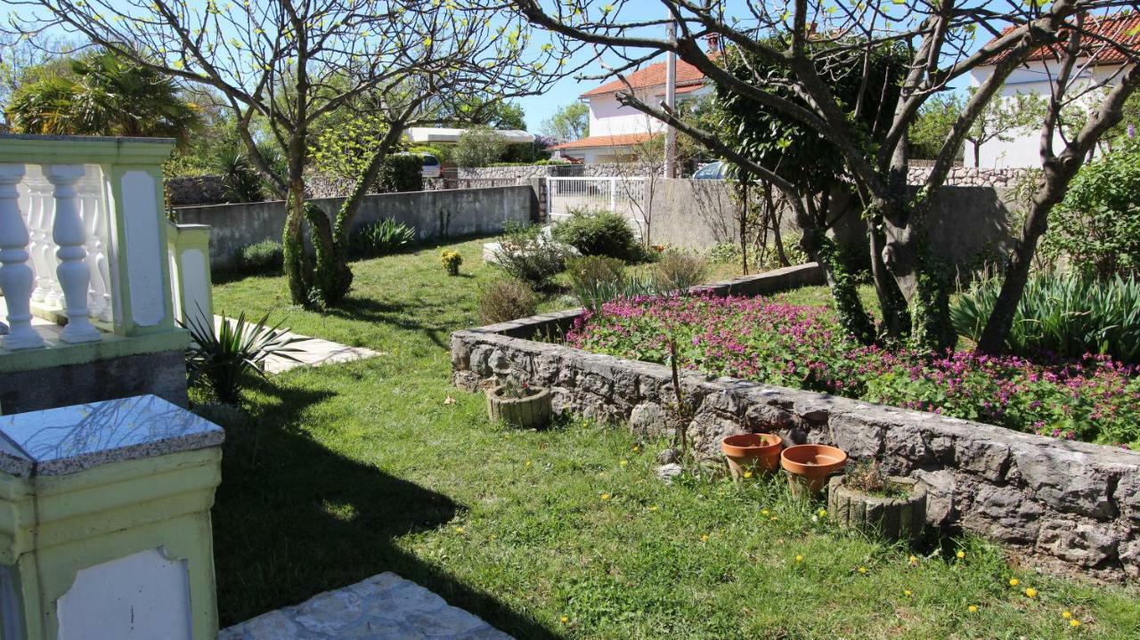 Holiday House Matko Gabonjin Luaran gambar